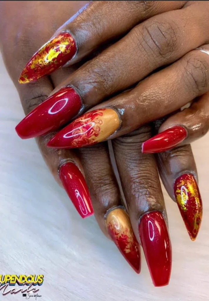 blkbayou+stupendousnails+nailart4