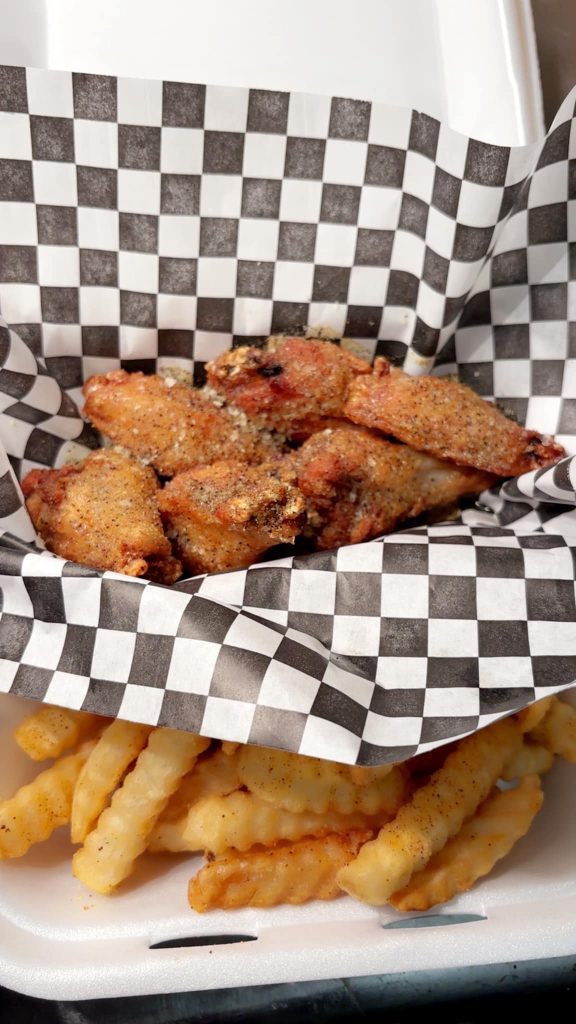 blkbayou+wingzdaqcafe&bar+wings1